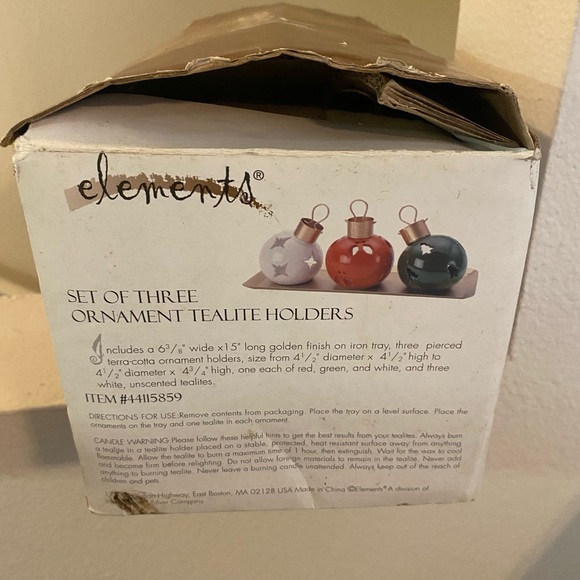 Elements Festive Ornament Tea Light Set with Gold Tray. New in Box. - Picture 2 of 5